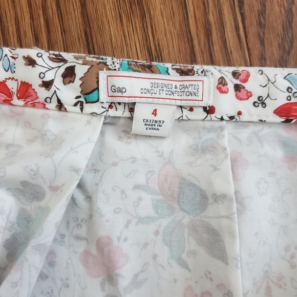 Gap Floral white Skirt - Picture 4 of 4